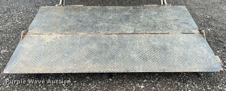 image for item OI9518 2017 Freightliner  Business Class M2 box truck