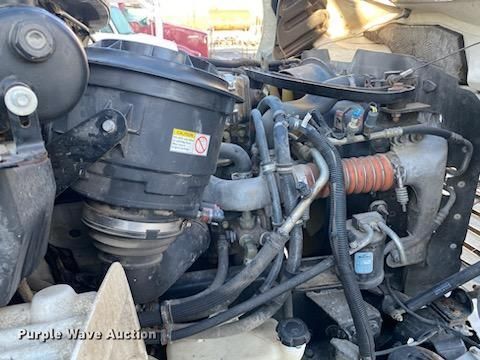 image for item OI9518 2017 Freightliner  Business Class M2 box truck