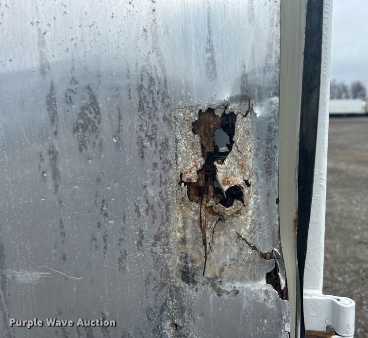 image for item OI9524 2016 Ford F350 Super Duty  box truck