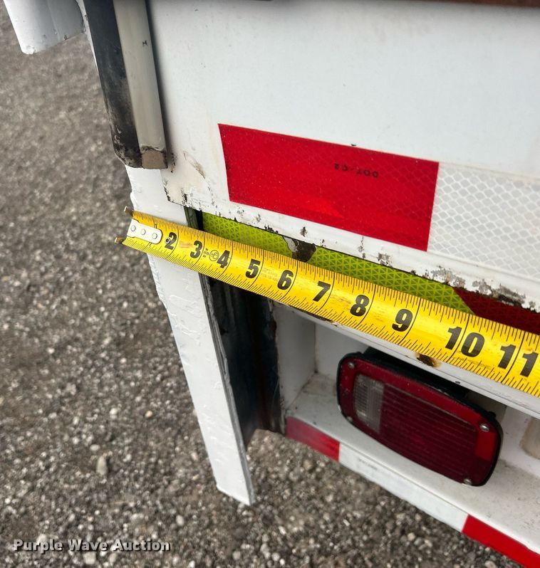 image for item OI9524 2016 Ford F350 Super Duty  box truck