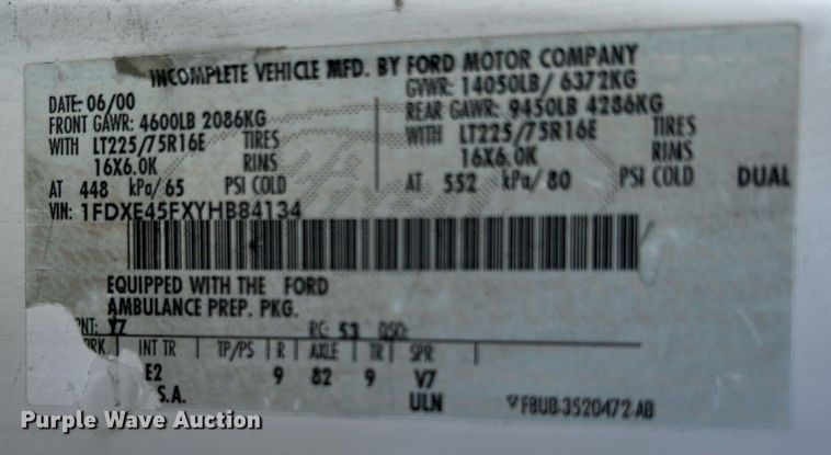 image for item OI9530 2000 Ford E450 Super Duty  ambulance