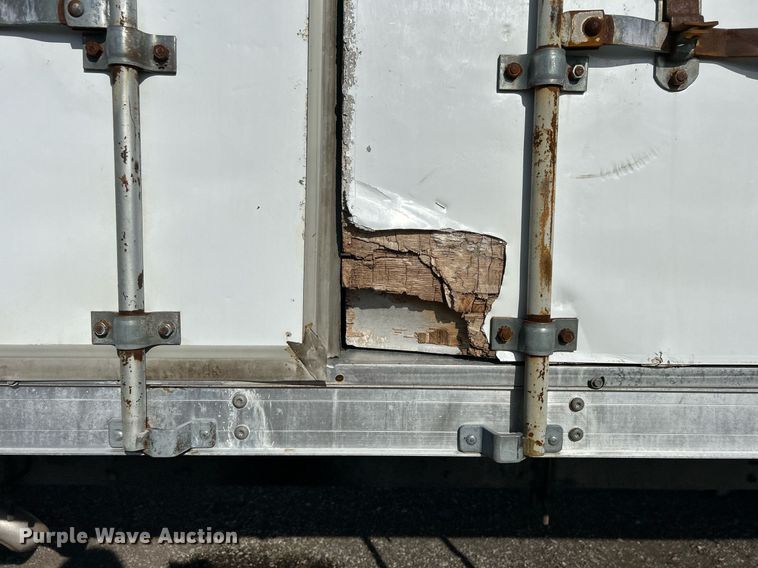 image for item OI9531 2007 GMC  C7500 box truck