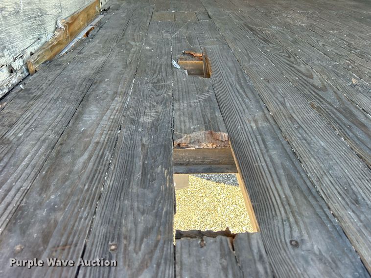 image for item OI9531 2007 GMC  C7500 box truck