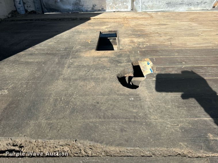 image for item OI9531 2007 GMC  C7500 box truck