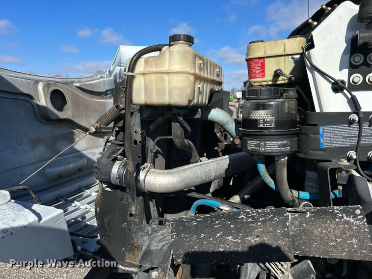 image for item OI9531 2007 GMC  C7500 box truck