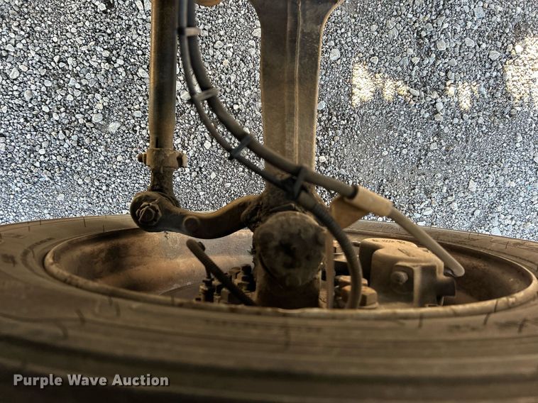 image for item OI9531 2007 GMC  C7500 box truck