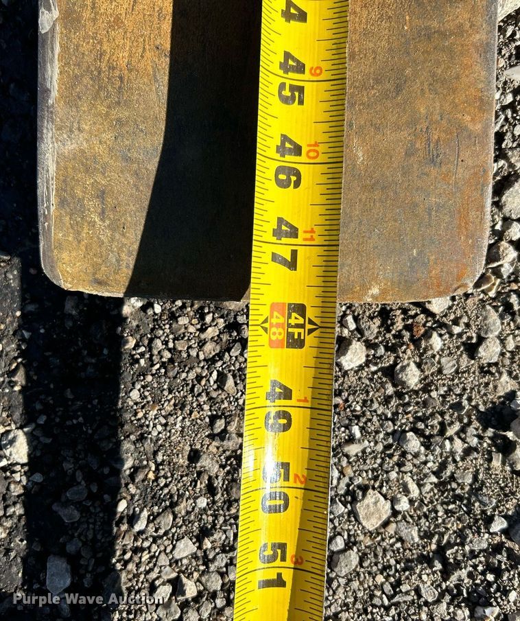 image for item OI9533 2015 Moffett M8 55.4 forklift