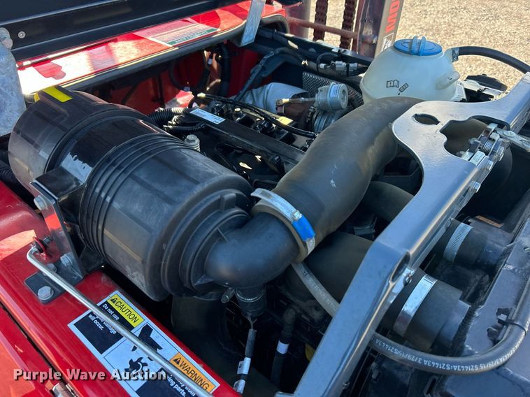 image for item OI9533 2015 Moffett M8 55.4 forklift