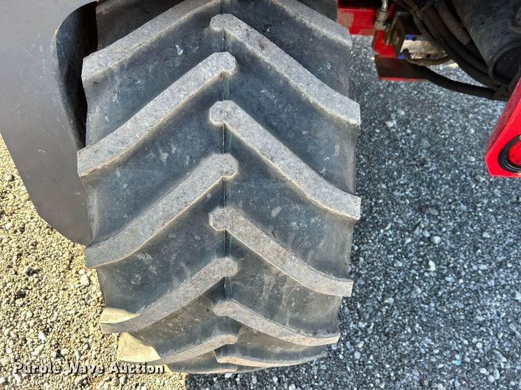 image for item OI9533 2015 Moffett M8 55.4 forklift