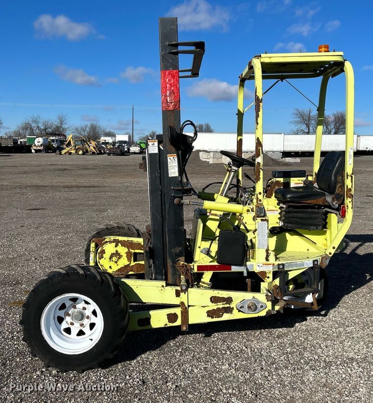 image for item OI9534 2008 Donkey M13-5K forklift