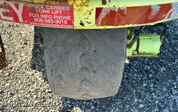 image for item OI9534 2008 Donkey M13-5K forklift