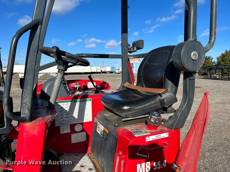 image for item OI9535 2015 Moffett  M8 55.4 forklift