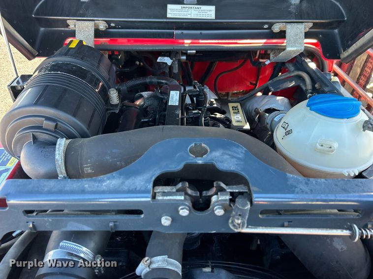 image for item OI9535 2015 Moffett  M8 55.4 forklift