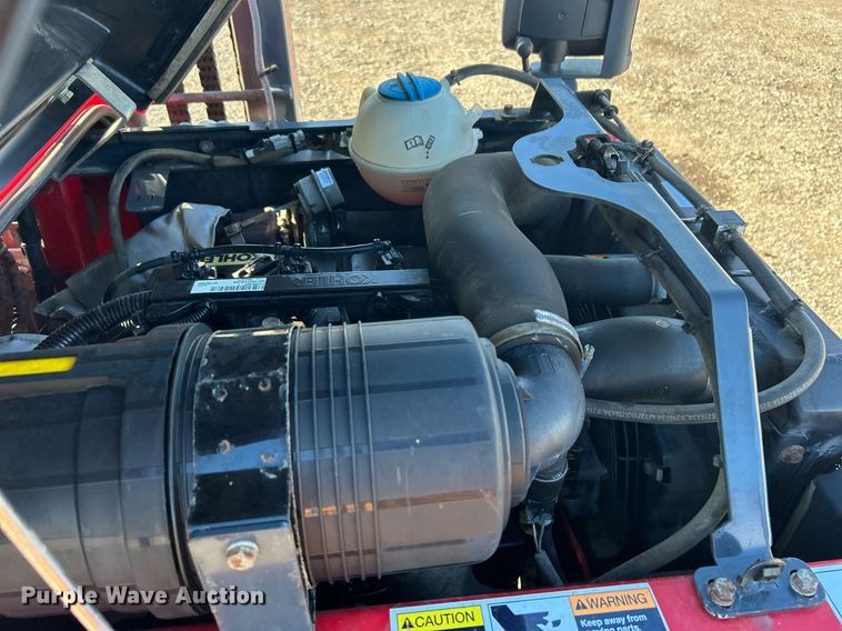 image for item OI9535 2015 Moffett  M8 55.4 forklift