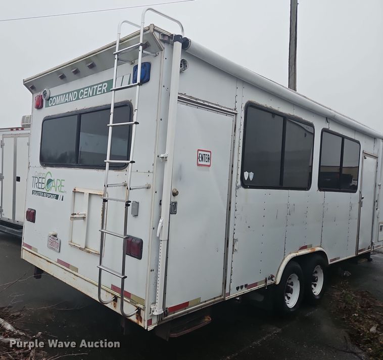 image for item OJ9710 2000 Progressive  PSG21034 camper