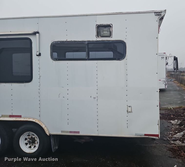 image for item OJ9710 2000 Progressive  PSG21034 camper