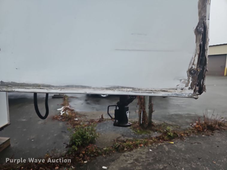 image for item OJ9710 2000 Progressive  PSG21034 camper