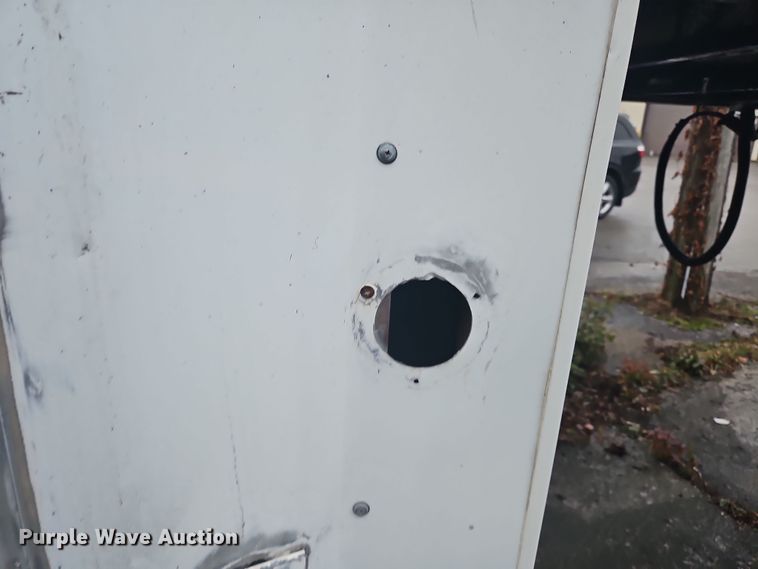 image for item OJ9710 2000 Progressive  PSG21034 camper