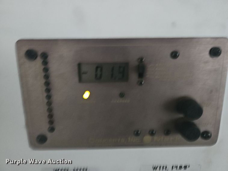 image for item OJ9710 2000 Progressive  PSG21034 camper