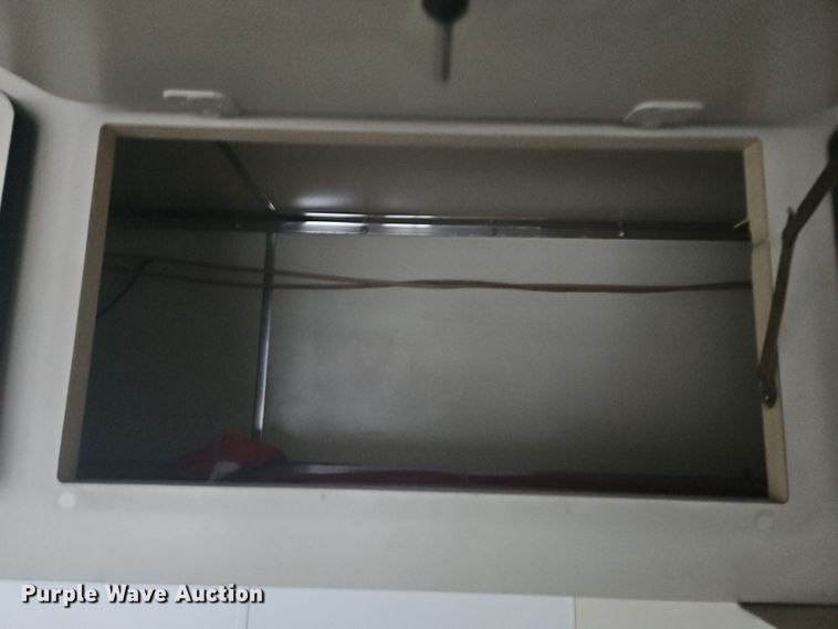 image for item OJ9710 2000 Progressive  PSG21034 camper