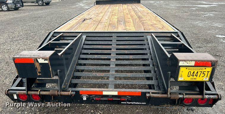 image for item OM9227 2009 Top Hat equipment trailer