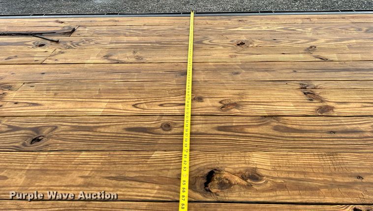 image for item OM9227 2009 Top Hat equipment trailer