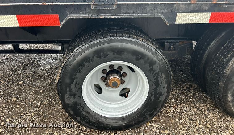 image for item OM9227 2009 Top Hat equipment trailer