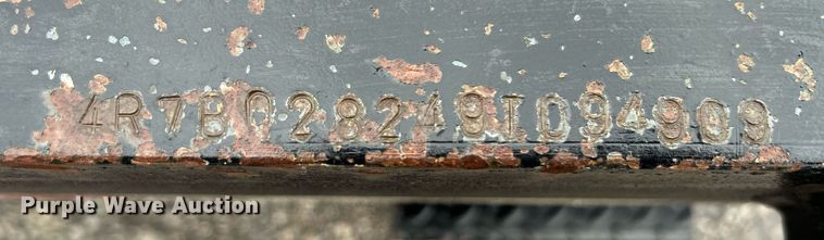 image for item OM9227 2009 Top Hat equipment trailer