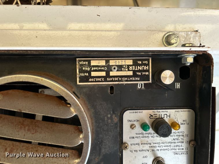 image for item OM9233 2005 Ford F650 Super Duty service truck