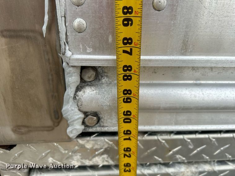 image for item OM9233 2005 Ford F650 Super Duty service truck