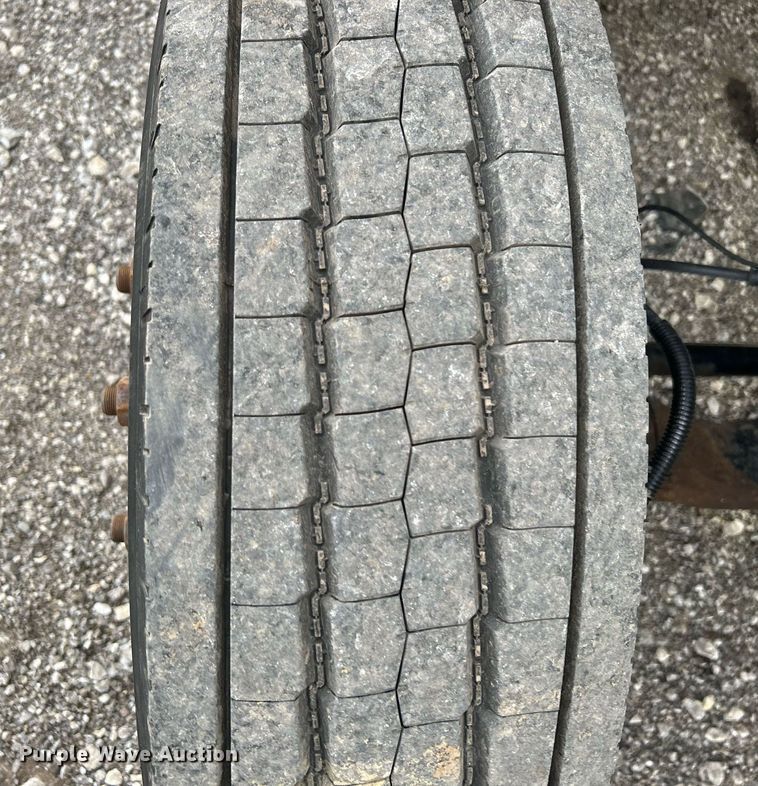 image for item OM9233 2005 Ford F650 Super Duty service truck