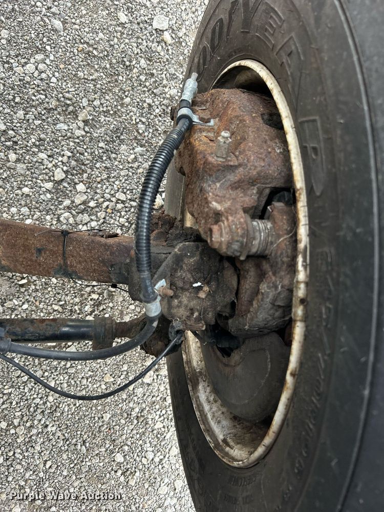 image for item OM9233 2005 Ford F650 Super Duty service truck