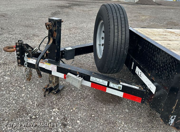 image for item OM9248 2018 Snake River Trailer Co. equipment trailer