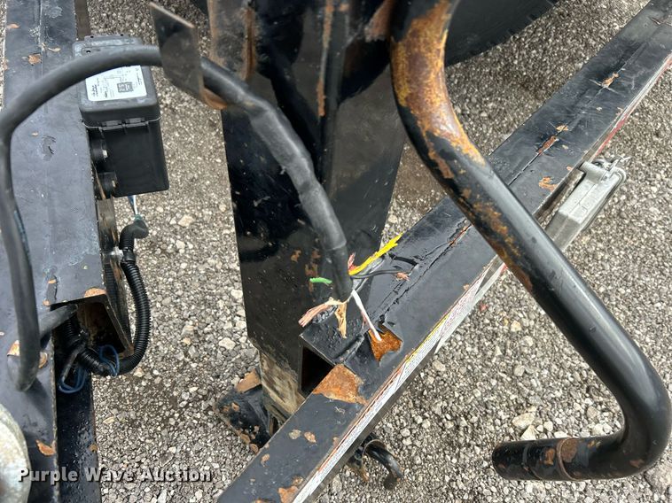 image for item OM9248 2018 Snake River Trailer Co. equipment trailer