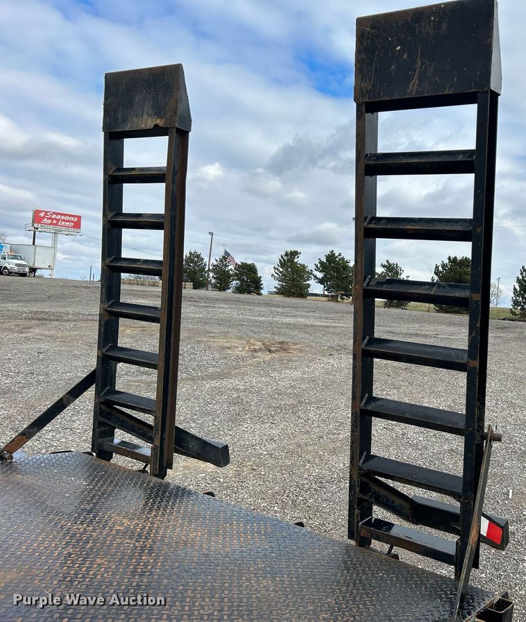 image for item OM9248 2018 Snake River Trailer Co. equipment trailer