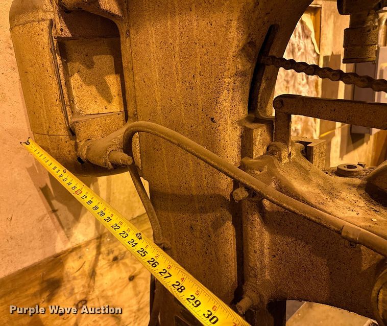 image for item OM9752 Allen drill press