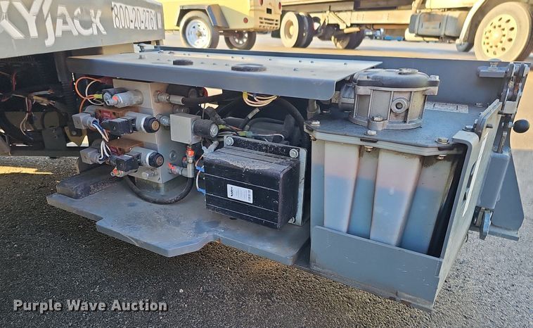 image for item DK0514 2018 SkyJack SJIII-3219 scissor lift