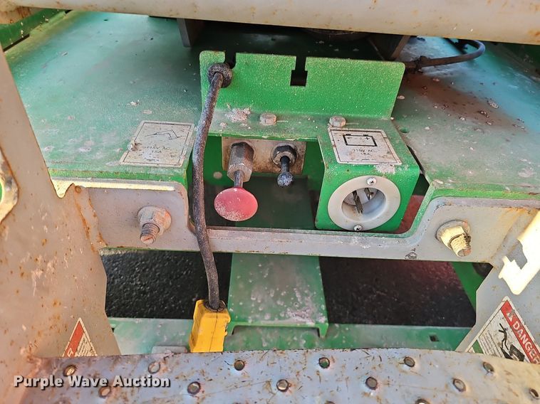 image for item DK0515 2015 Genie GS-2646 scissor lift