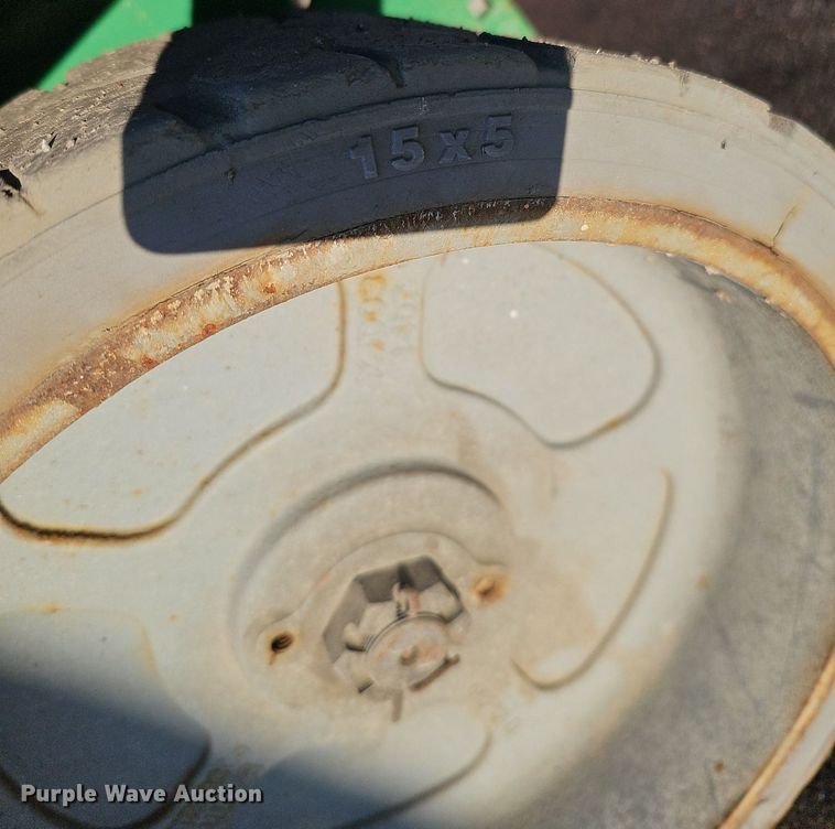 image for item DK0515 2015 Genie GS-2646 scissor lift