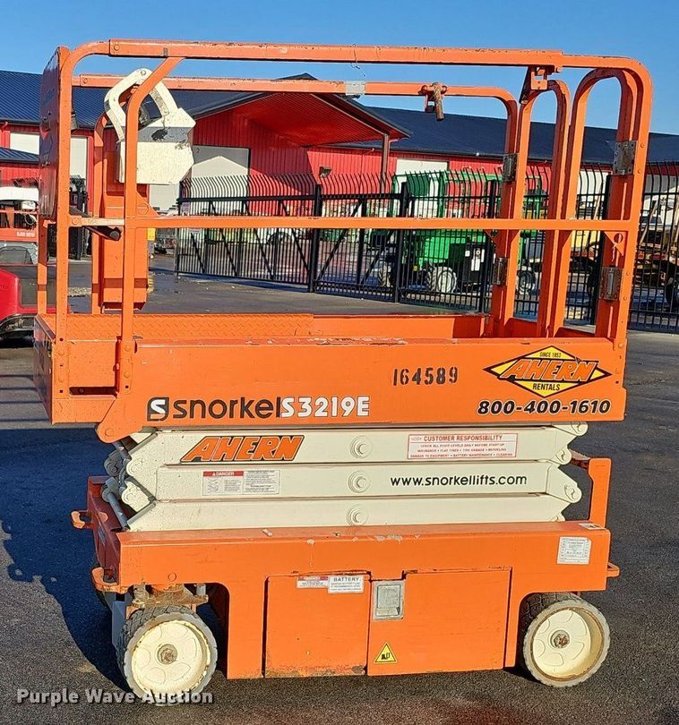 image for item DK0518 2016 Snorkel S3219E scissor lift