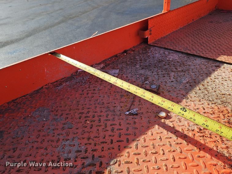 image for item DK0518 2016 Snorkel S3219E scissor lift