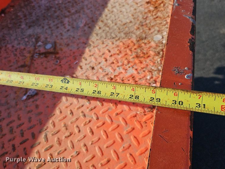 image for item DK0518 2016 Snorkel S3219E scissor lift