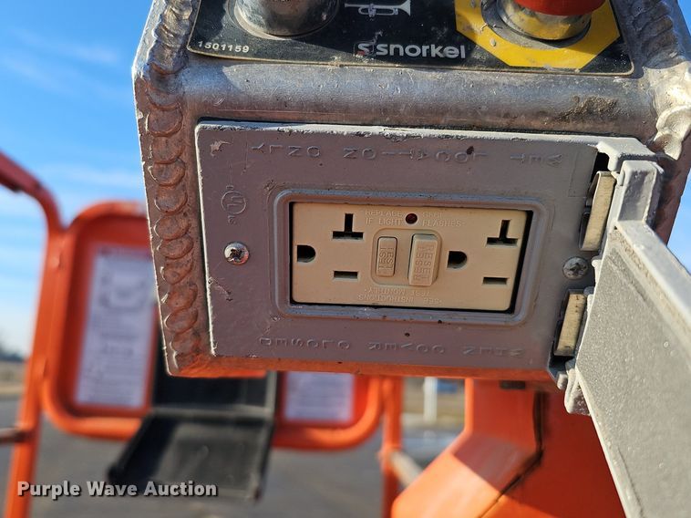 image for item DK0518 2016 Snorkel S3219E scissor lift