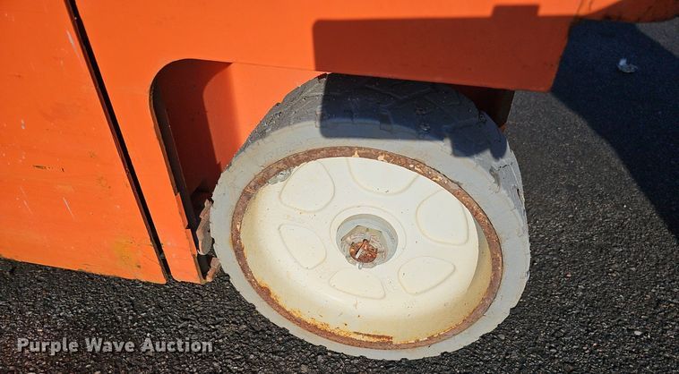 image for item DK0518 2016 Snorkel S3219E scissor lift