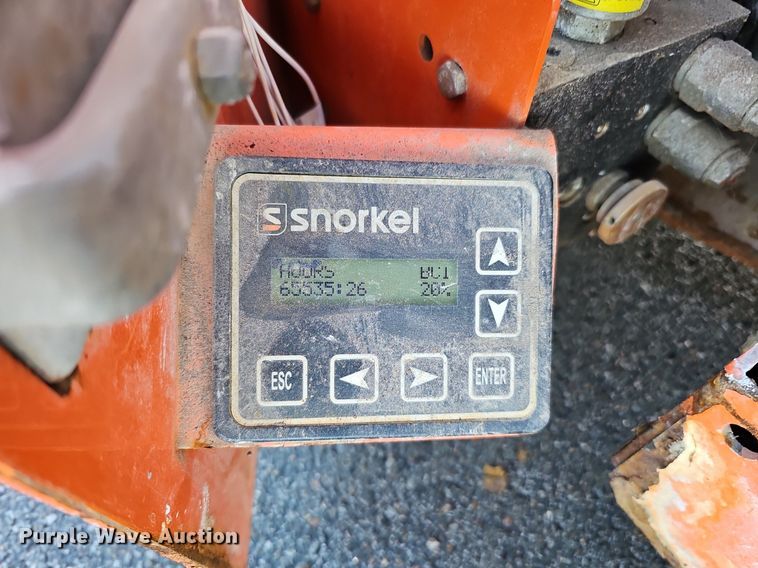 image for item DK0518 2016 Snorkel S3219E scissor lift