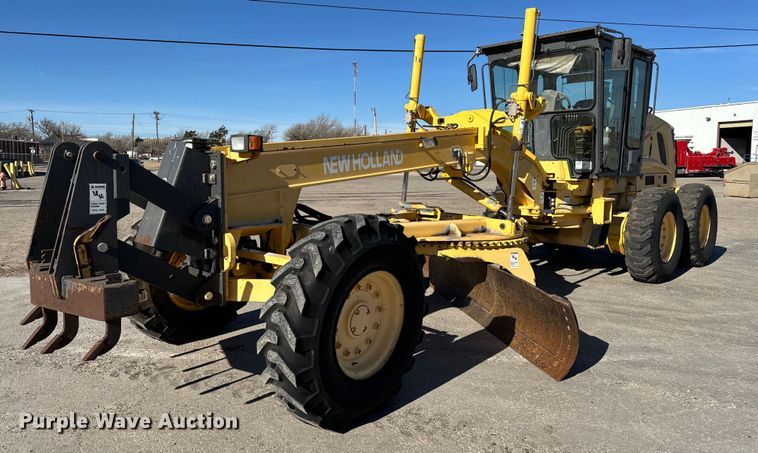 image for item DK6741 2004 New Holland RG140B motor grader