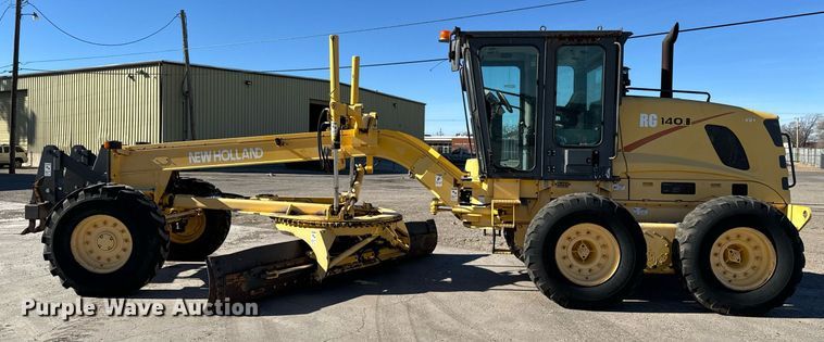 image for item DK6741 2004 New Holland RG140B motor grader