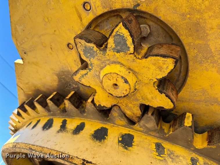 image for item DK6741 2004 New Holland RG140B motor grader