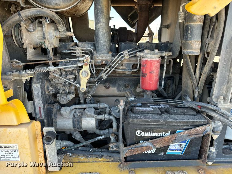 image for item DK6741 2004 New Holland RG140B motor grader