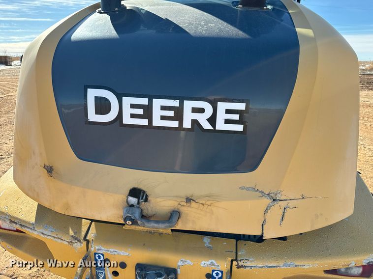 image for item DK6742 2019 John Deere 324L wheel loader